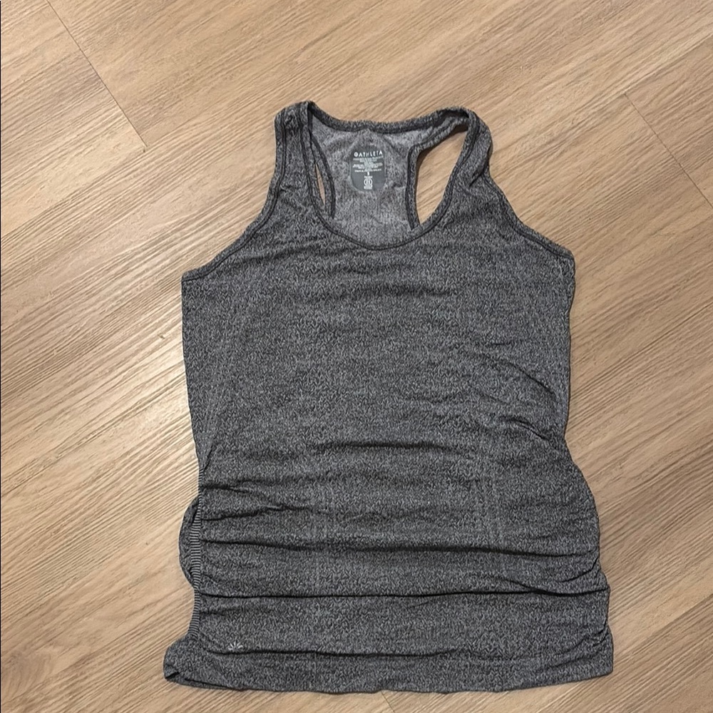 Athleta Gray Fitted Tank Top with Scoop Neck and Sleeveless Design